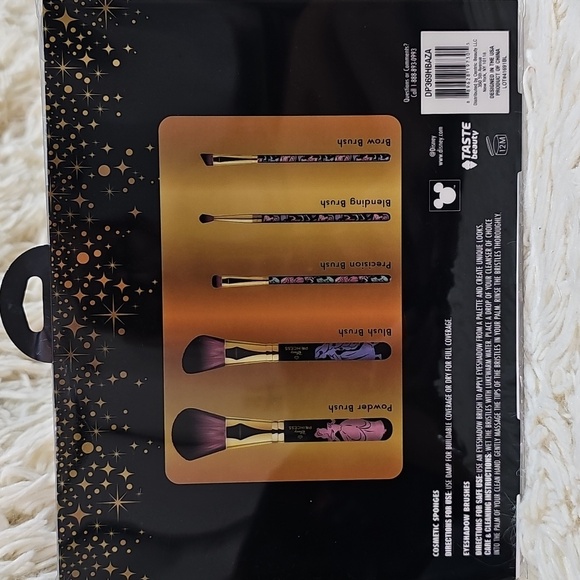 Disney Princess Beauty Set with Brushes and Sponges - Picture 2 of 4